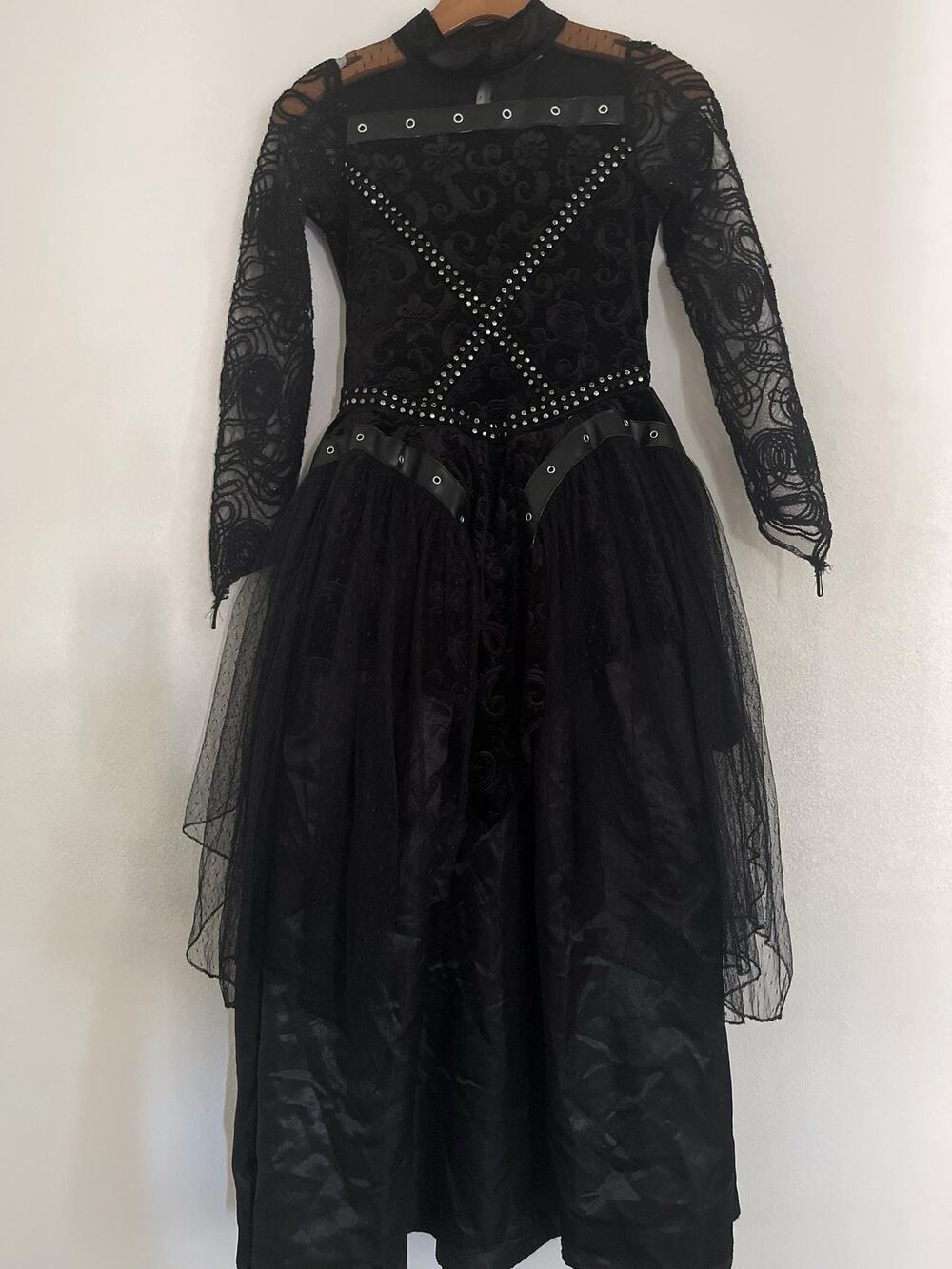 Spirit Dress Juniors L Black Lace Stud Tulle Long Sleeve Gothic Halloween Whimsy